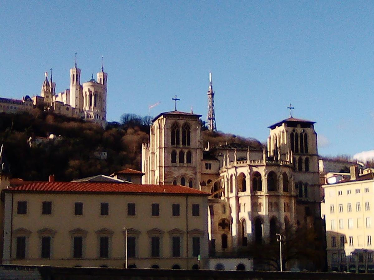 לינה וארוחת בוקר Sainte-Foy-lès-Lyon Dolce Casa מראה חיצוני תמונה